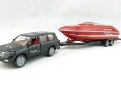 Auto sa camcem na prikolici