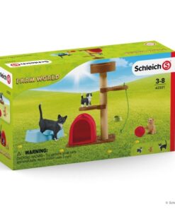 Vreme za igru za slatke mačiće